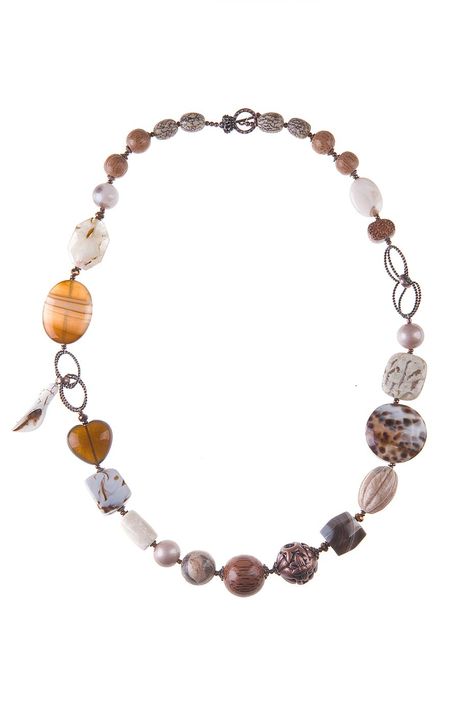 Бусы «Леопард в песчаных скалах»